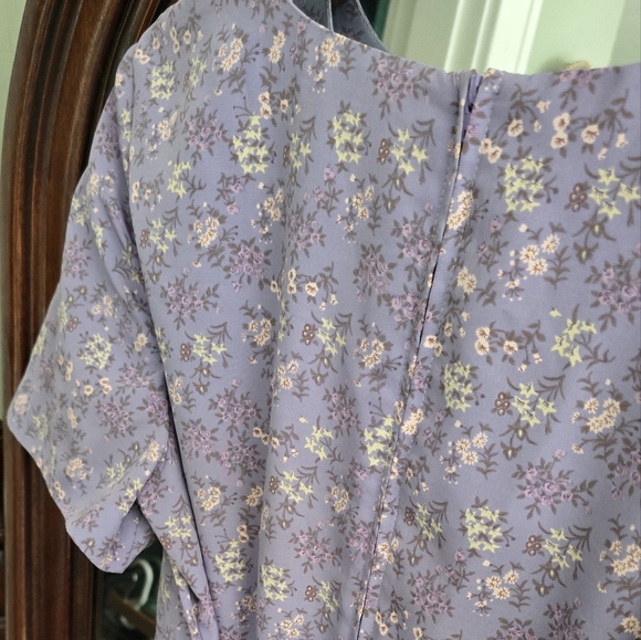 Darling Pintuck Purple Floral Vintage Dress - Picture 8 of 9